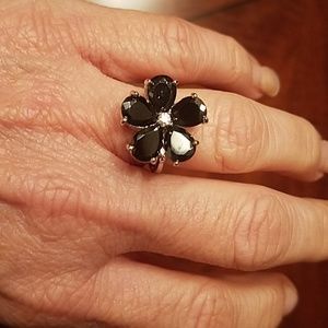 Black Stone Flower Ring